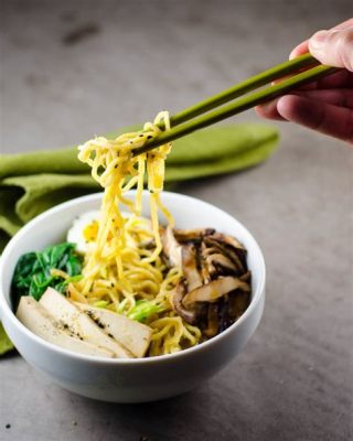  Hakata Ramen - Nướng Thơm Umami Bên Trong Nước Dưỡng Lại Ngọt Mật Rất Thích Hợp Cho Mọi Mùa