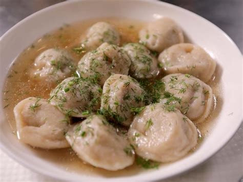  Pelmeni, Những Bao Tủ Thịt Giòn Rụm Phơi Nắng Vàng Kim Của Omsk!